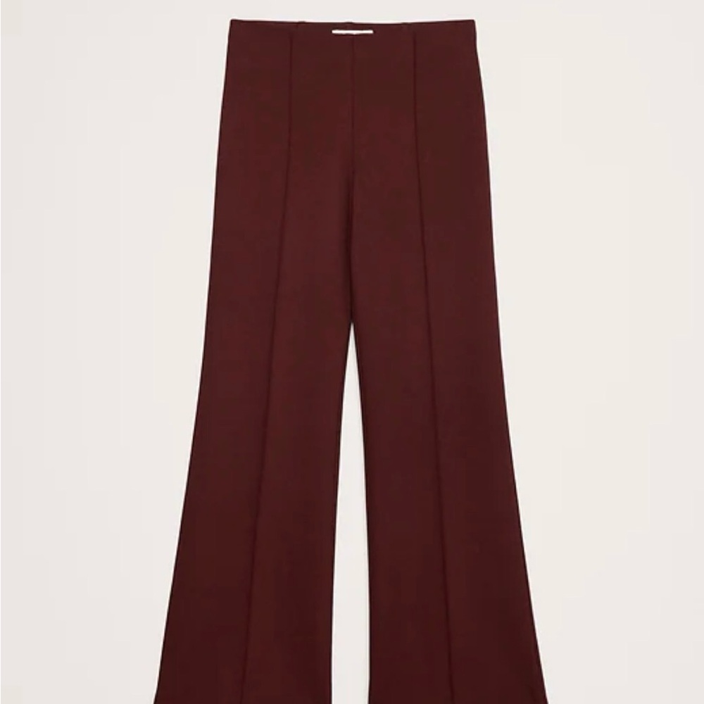 Banana Republic Crop Flare Ponte Pull On Pant - Picture 2 of 6